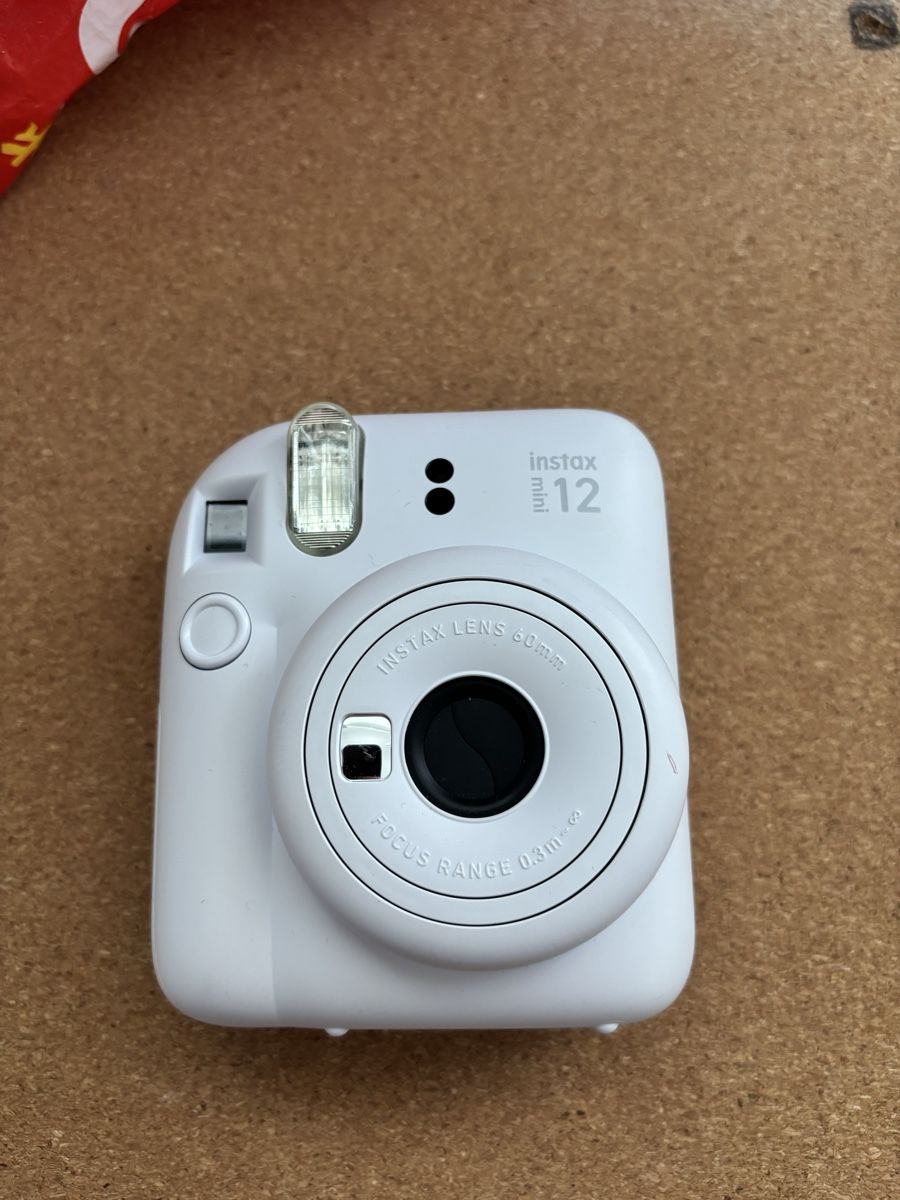 Fujifilm Appareil photo: Instax Mini 12 – Neuf (Voir description) à Basel par Yannicksali97