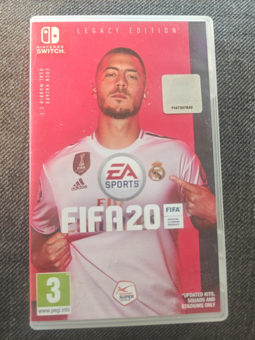 Jeux: FIFA 20 Legacy Edition Nintendo Switch – D'occasion à Bühler par Idre2017