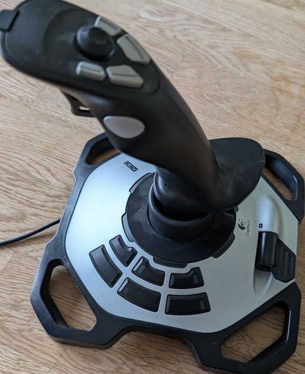 Logitech EXTREME 3D PRO X3D Joystick - Top Zustand! (Gebraucht) in ...