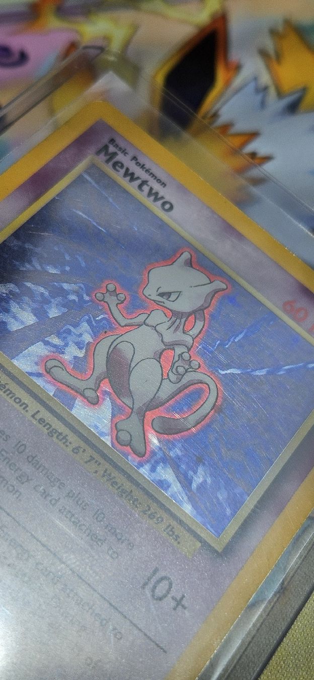 Pokémon Carte collezionabili: Mewtwo 19/102 Holo Base Set ENG – Usato da Belp venduto da Ginus85 5