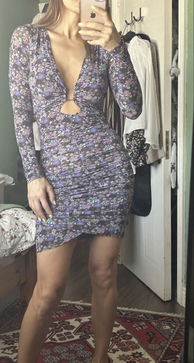 Isabel Marant Vestiti: Isabel Marant robe fourreau violet taille - 36 – Nuovo (secondo la descrizione) da Genève venduto da iry_67wr 1