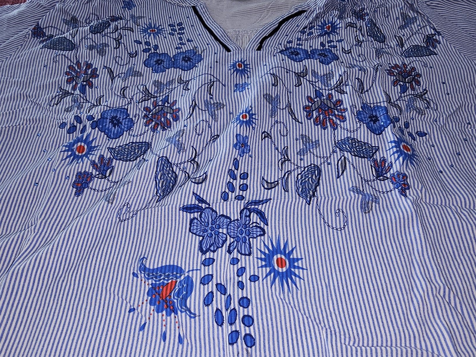 Tuniche: Tunika, hellblau mit Blüten & Glitzer, XL, NEU – Nuovo (secondo la descrizione) da Heiden venduto da Taronia 3