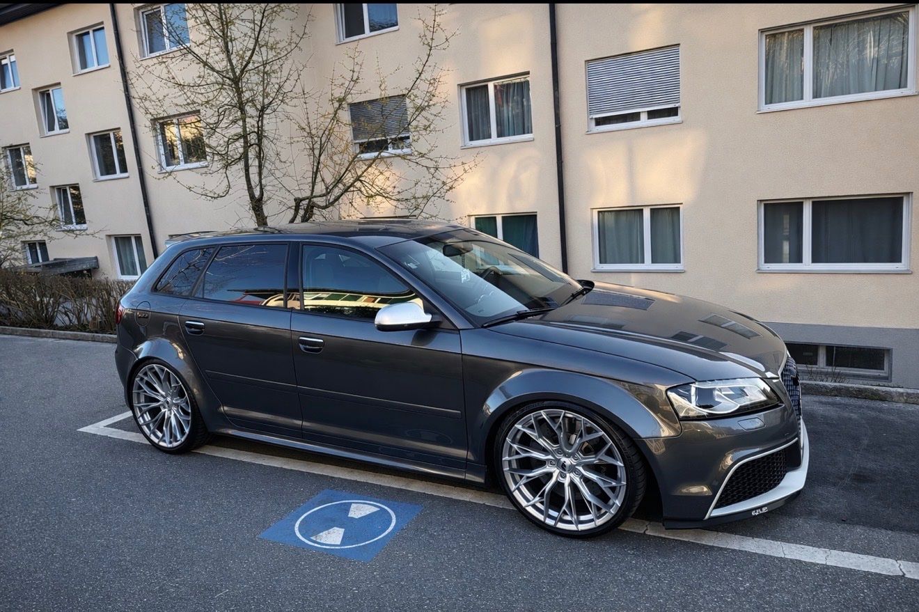 Audi Automobili: Audi RS3 Sportback – Usato da Lyss venduto da Swiss_1992 8
