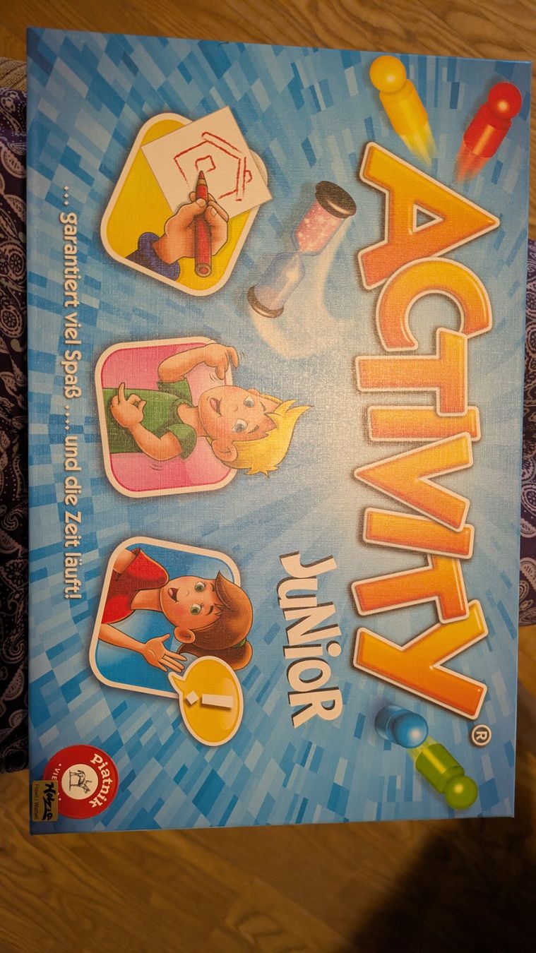 Jeux: Activity Junior – D'occasion à Lommis par susannekoenig