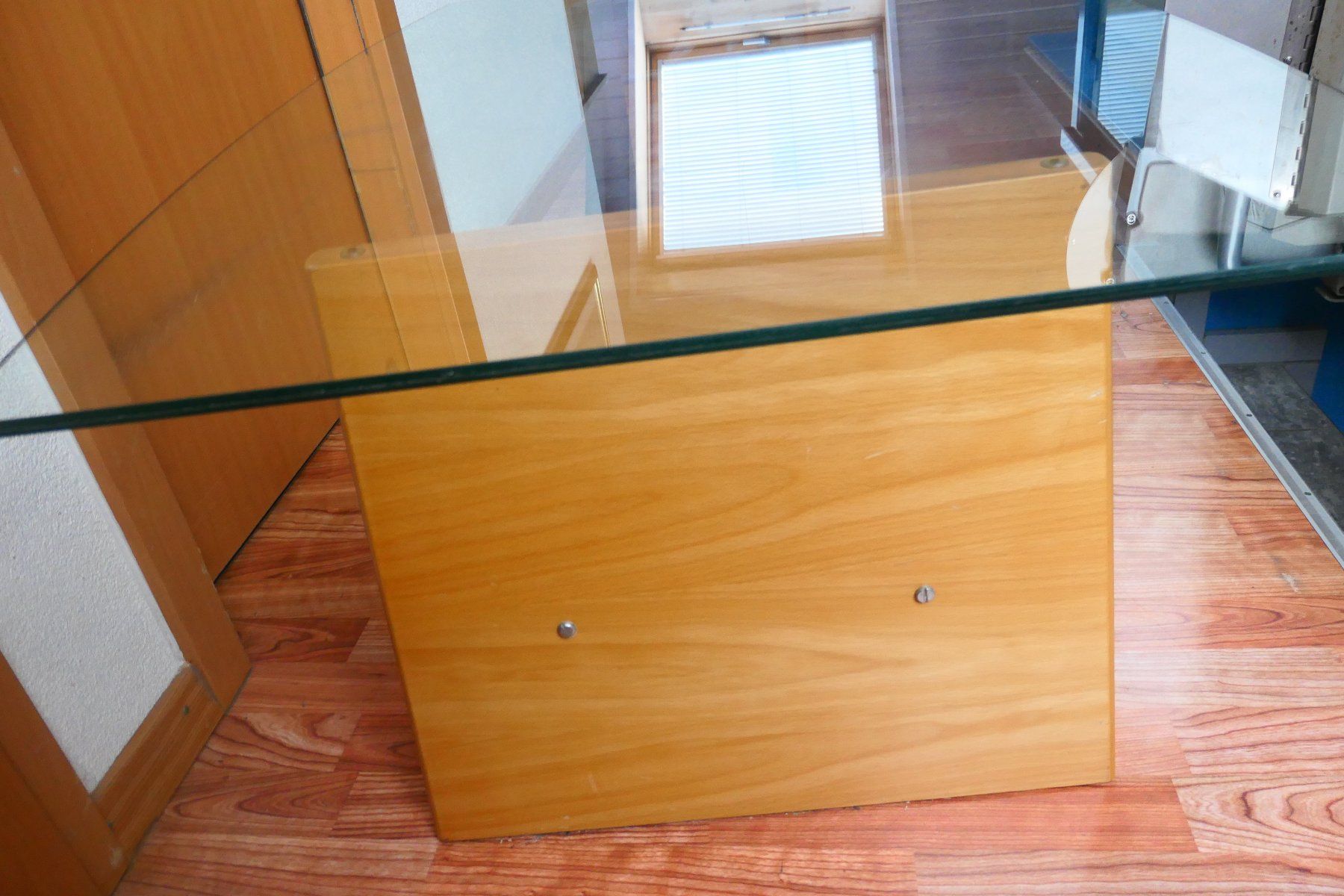 Tavoli: Glas-Couchtisch mit Holz-Akzent – Usato da Diegten venduto da marcel3891 4