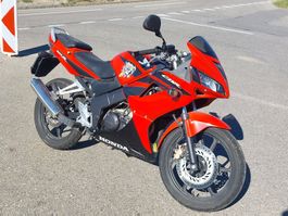Honda CBR 125 R JC39A EFI Einspritzung A1 ab 16 Jahren