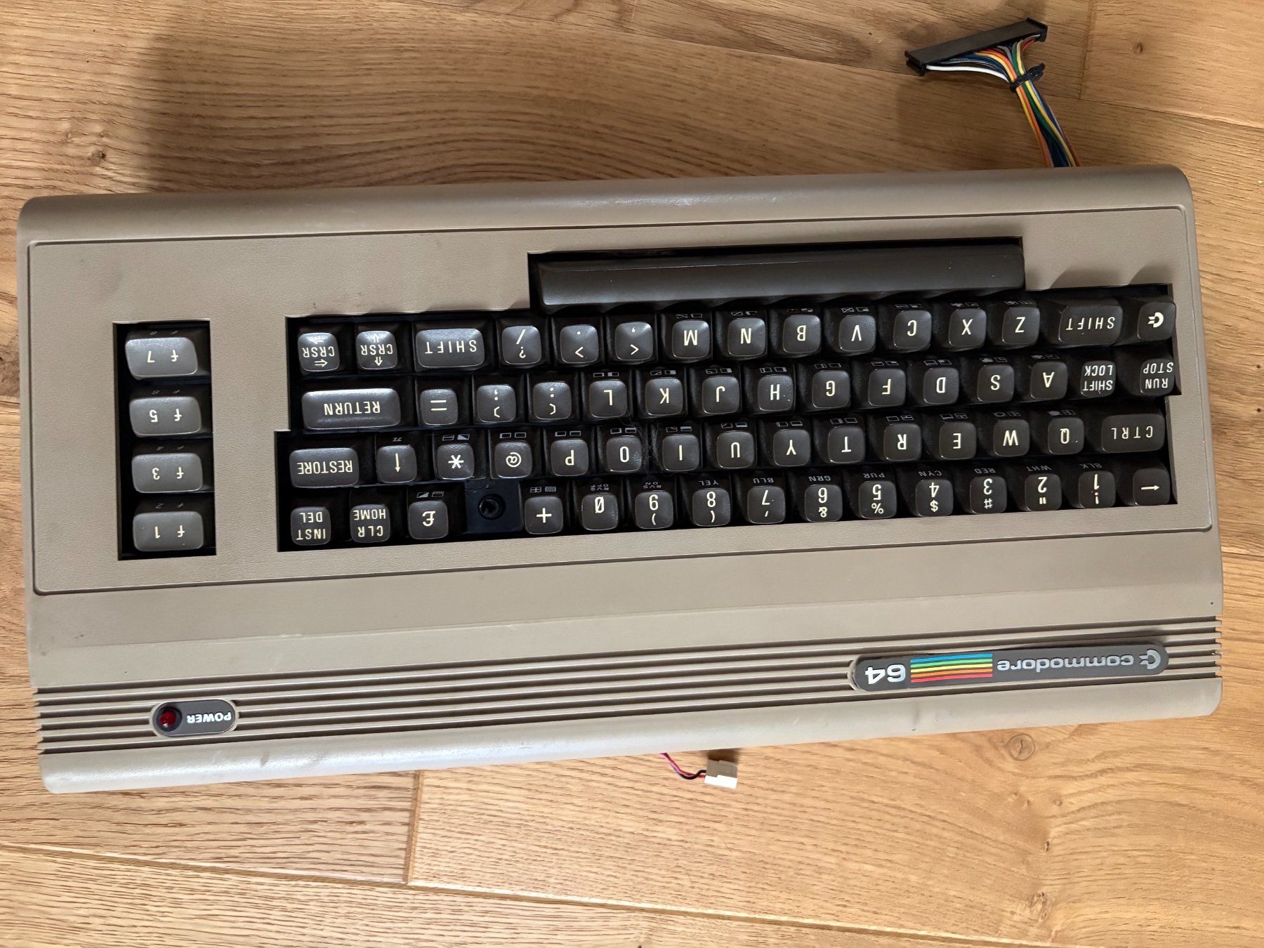 Commodore PCs: Commodore 64 motherboard and parts – Défectueux à Bettingen par rau_5bfh