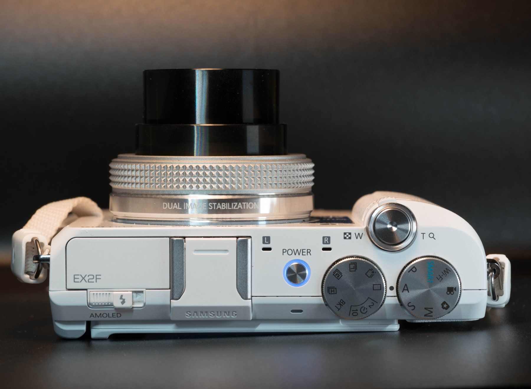 Samsung Kamera: Samsung EX2F Premium-Kompaktkamera - F1.4 – Gebraucht aus Thörishaus von vintagger 7