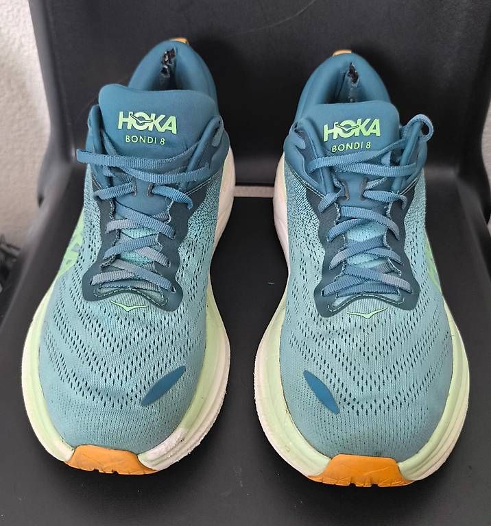 Herrenschuhe: HOKA Bondi 8  Grösse EU 46 – Gebraucht aus Pully von shulgin788 1
