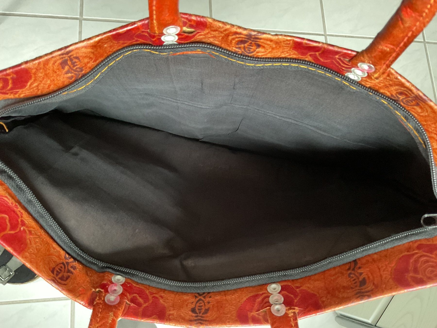 Borse: Einkaufstasche (Leder?) – Usato da Adliswil venduto da bei_2b57 5