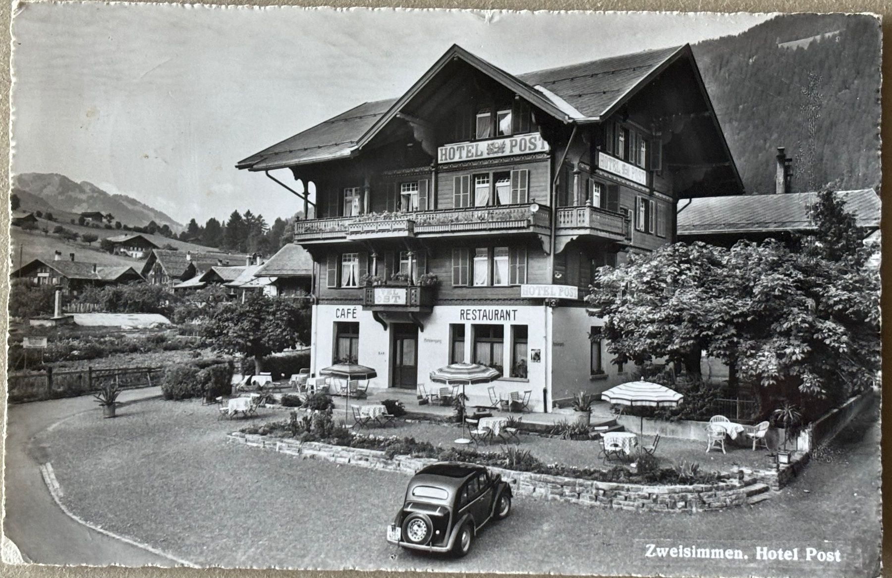 Cartoline postali: Zweisimmen, Hotel Post, Auto, 1965 – Usato da Frauenfeld venduto da Merk52