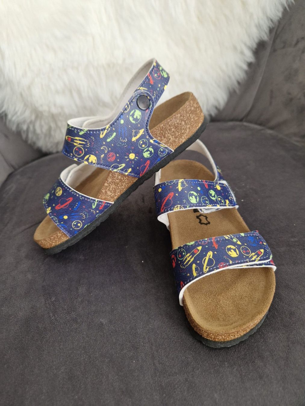 Scarpe da uomo: Schöne Kindersandalen neu – Nuovo (secondo la descrizione) da Gossau SG venduto da FabianW. 2
