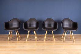 4er Set Original Eames Plastic Armchair RE DAW von Vitra