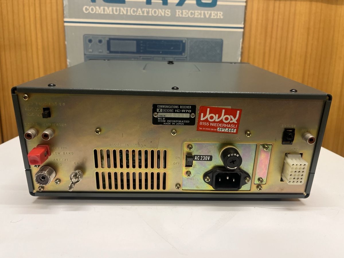 Icom Radiocomunicazione: Icom IC-R70 Communications Receiver mit Originalverpackung – Usato da Dettighofen venduto da Moshop 8