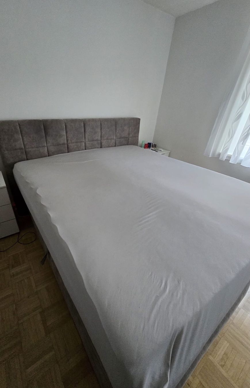 Betten: Boxspringbett – Gebraucht aus Aarberg von OrDo20