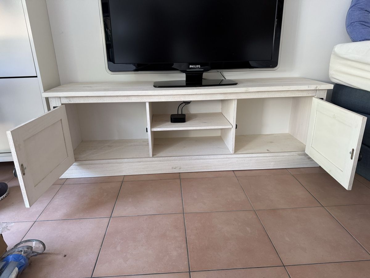 Meubles TV: TV-Schrank – D'occasion à Kaltbach par Akt_99 1