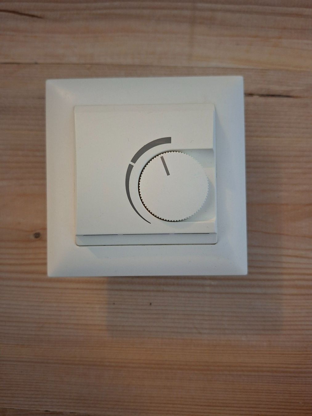 Schalter: UP Raumthermostat – Gebraucht aus Emmenmatt von BitHeater