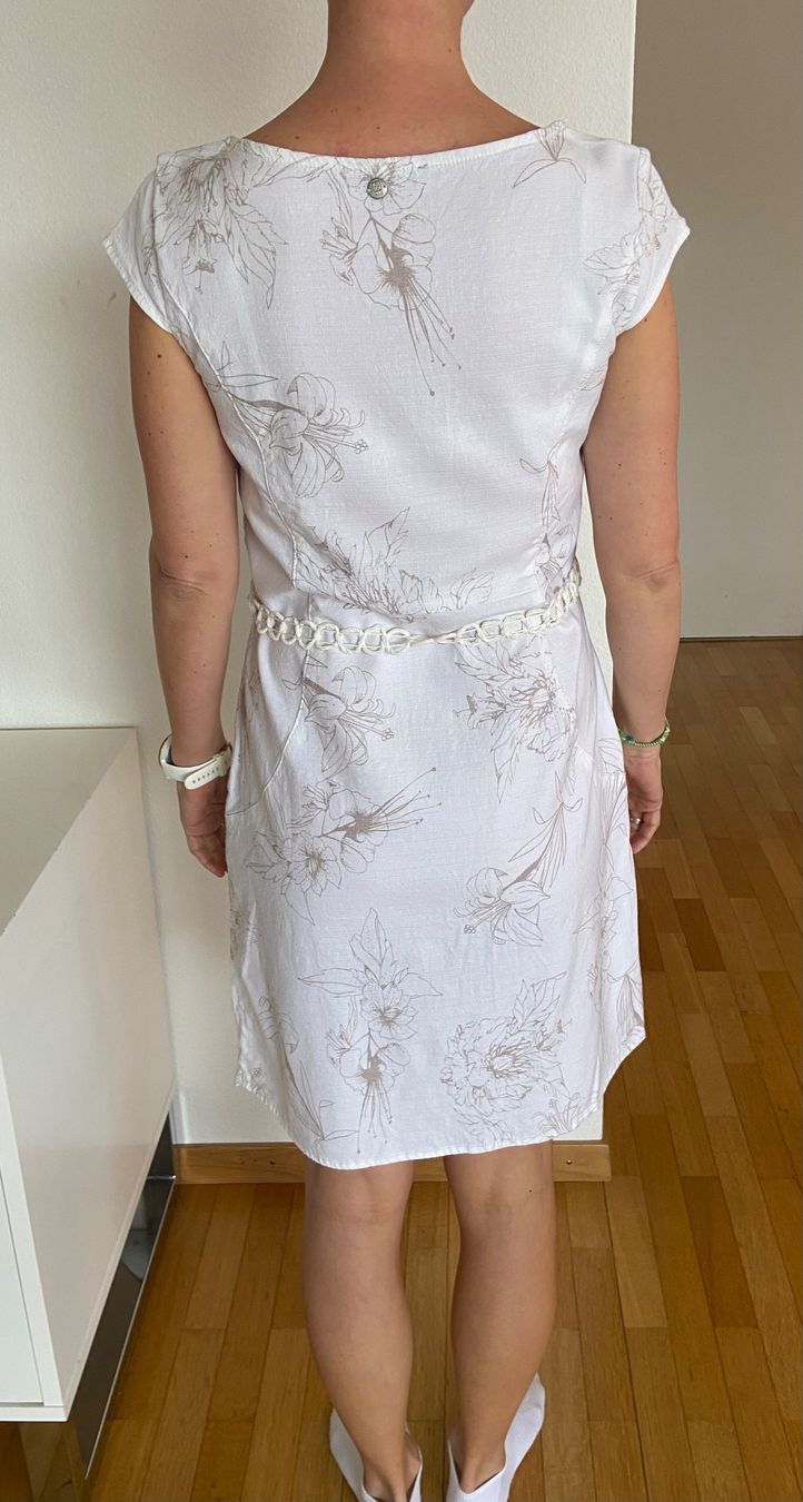Nile Kleider: Nile Kleid XS – Gebraucht aus Abtwil SG von nad_wc8l 1