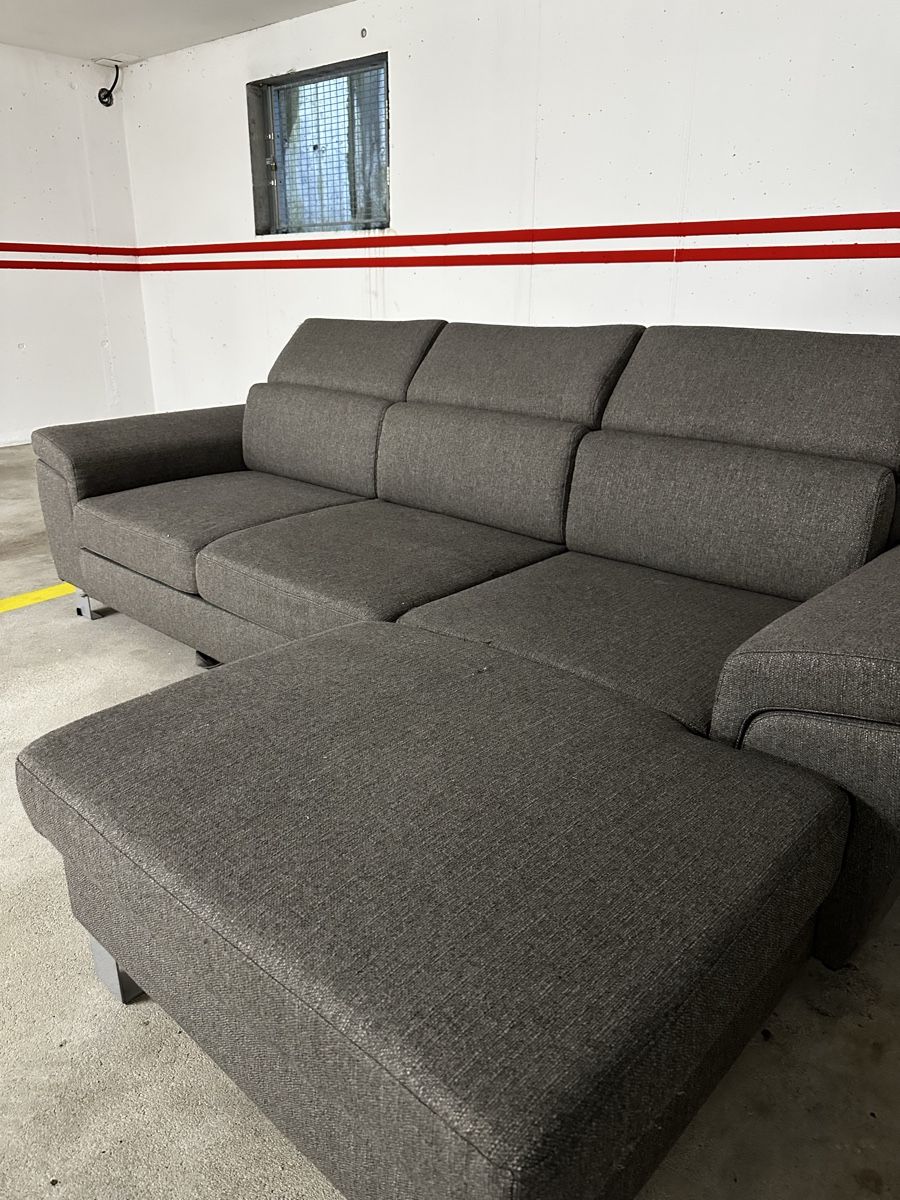 Conforama Divani: Ecksofa grau, Stoffbezug, moderne Optik, super bequem – Usato da Pfäffikon ZH venduto da sim_lhk9 4