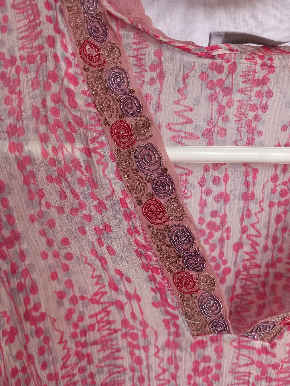 Tuniche: Tunique en soie transparente rose Taille 36 – Nuovo (secondo la descrizione) da Faoug venduto da per_kp6r 2