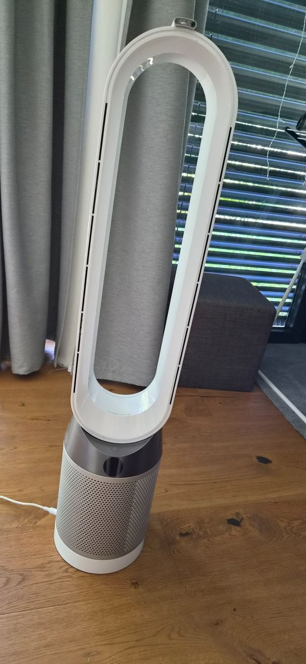 Dyson Ventilatoren: Dyson Pure Cool TP04 Luftreiniger & Ventilator – Gebraucht aus Winterthur von Claudia8888