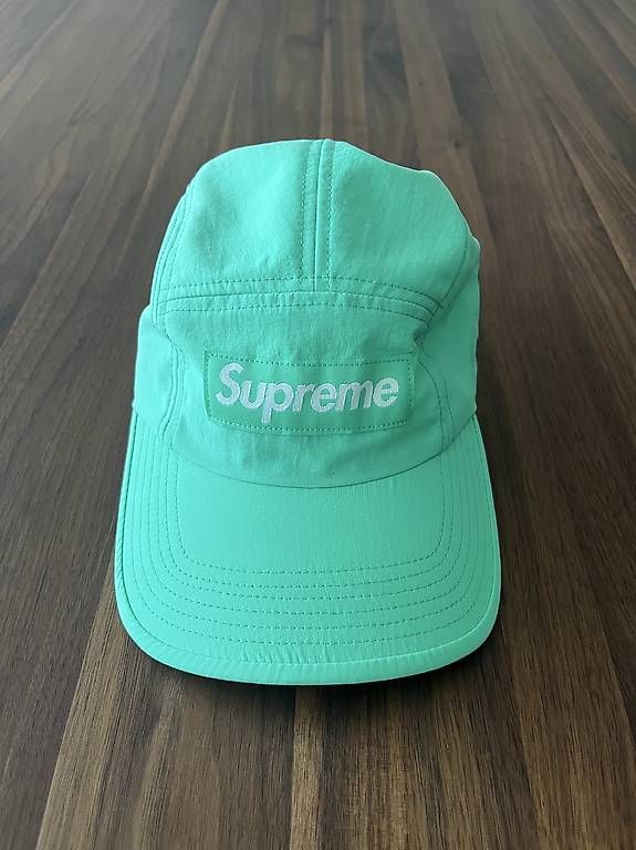 Hüte, Mützen & Caps: Supreme Cap – Gebraucht aus Hägendorf von Chev-Chelios89