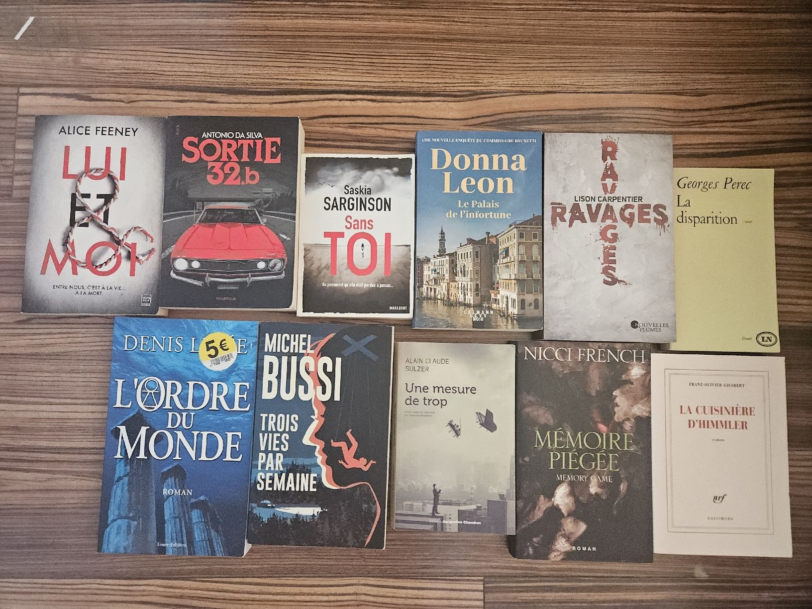 Libri: 85 livres poches & gd format – Nuovo (secondo la descrizione) da Thônex venduto da lacomtessedesfees 3
