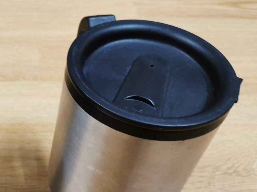 Tazze: Thermo Kaffee Becher – Usato da Spiegel b. Bern venduto da JeromeG9
