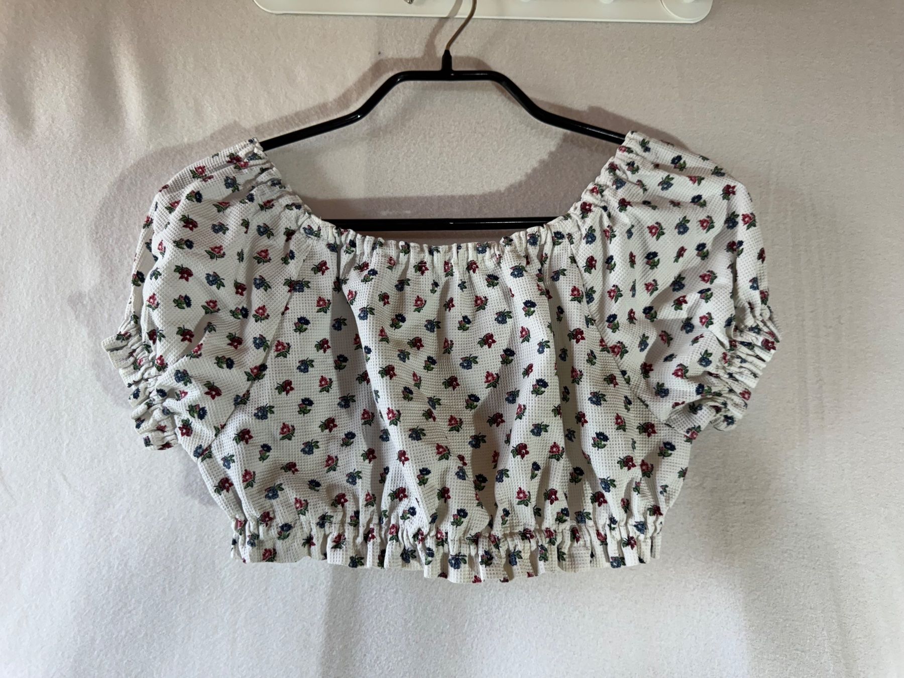 Top: Sommerliches Oberteil Top Ca. Gr. S – Usato da Grosswangen venduto da second_hand_dress 1