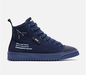 Scarpe da uomo: MIKAKUSXCUPRA BORN BLAU 42 – Nuovo e nell'imballaggio originale da Cham venduto da AMAG_RETAIL_ZUG