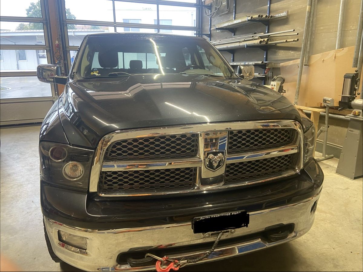 Dodge Automobili: Dodge RAM  – Usato da Gurmels venduto da T7.220 1