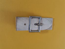 Pince pour billets, Boucle de ceinture en métal argenté