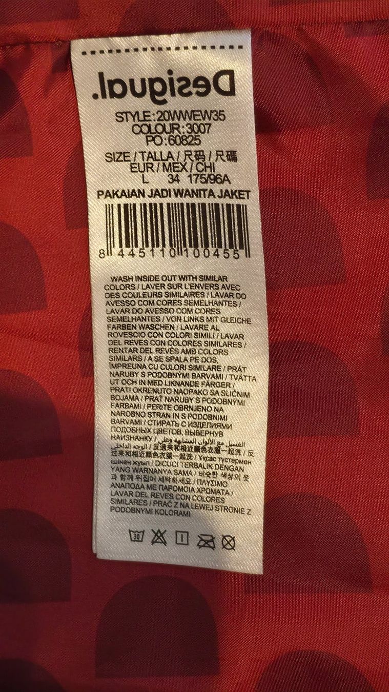 Desigual Jacken: Desigual Winterjacke – Gebraucht aus Wängi von Maelstrom 4