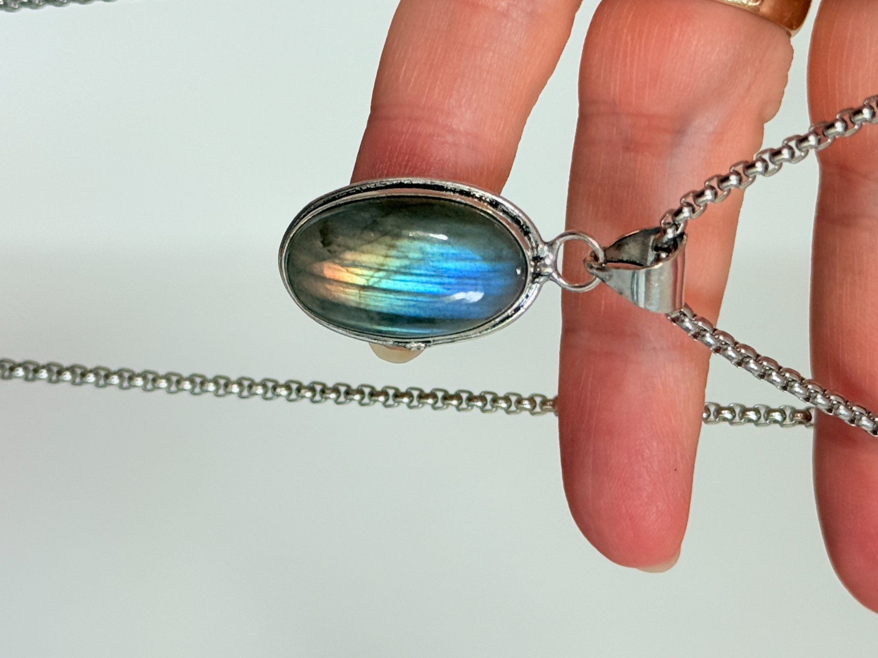 Colliers: Collier labradorite, élégant et tendance ✨ – Neuf avec emballage d'origine à Genève par AWWA 7