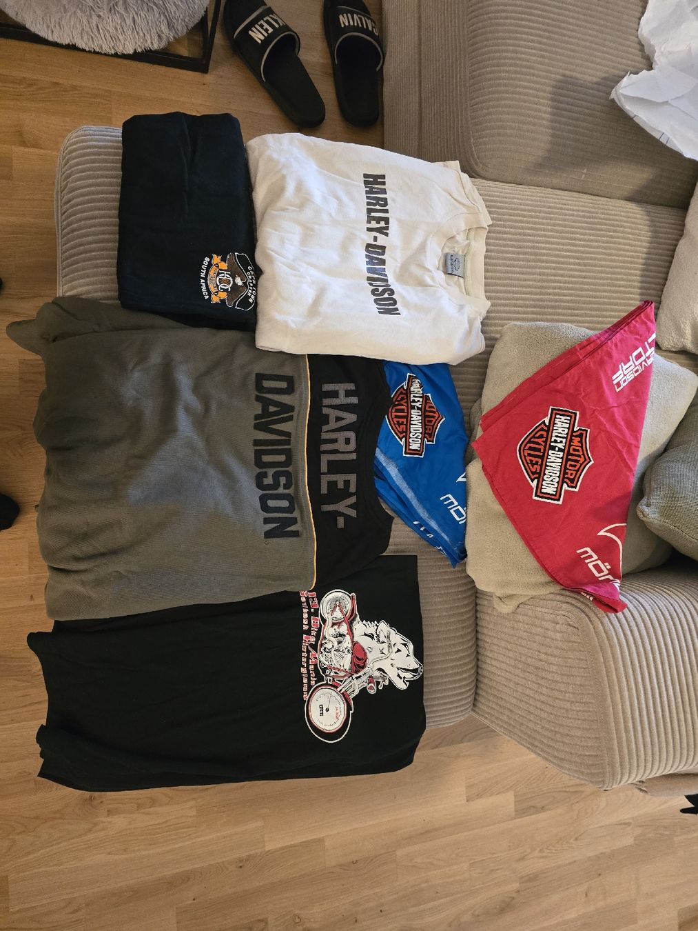 Harley-Davidson Kleiderpakete: Harley-Davidson T-Shirts und Pullover Set XL/XXL – Neu (gemäss Beschreibung) aus Horgenberg von Esteban_Cri 6