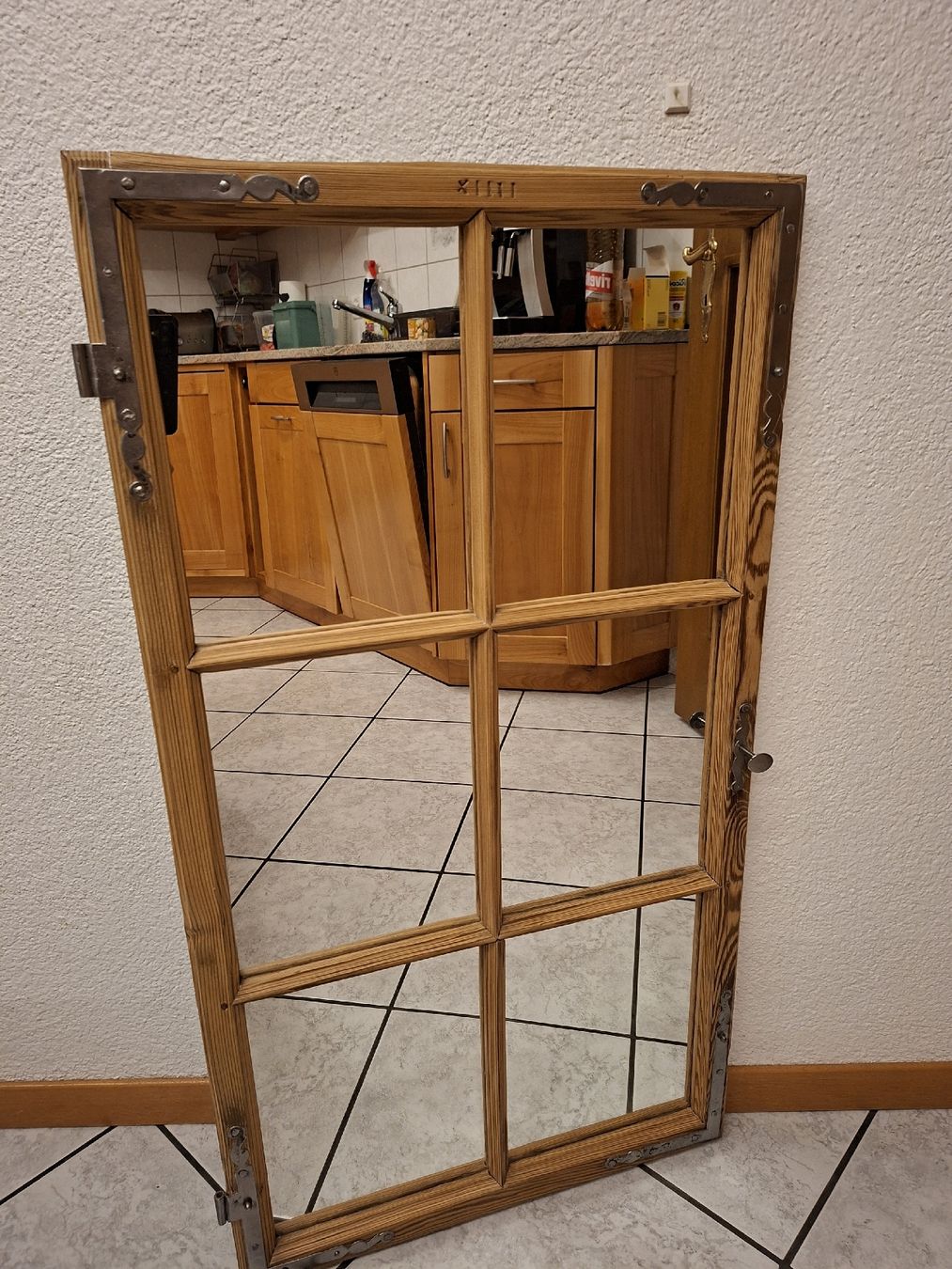 Fenster: Antikes 6teiliges Fenster mit Spiegel – Gebraucht aus Ganterschwil von HeidiuPeter
