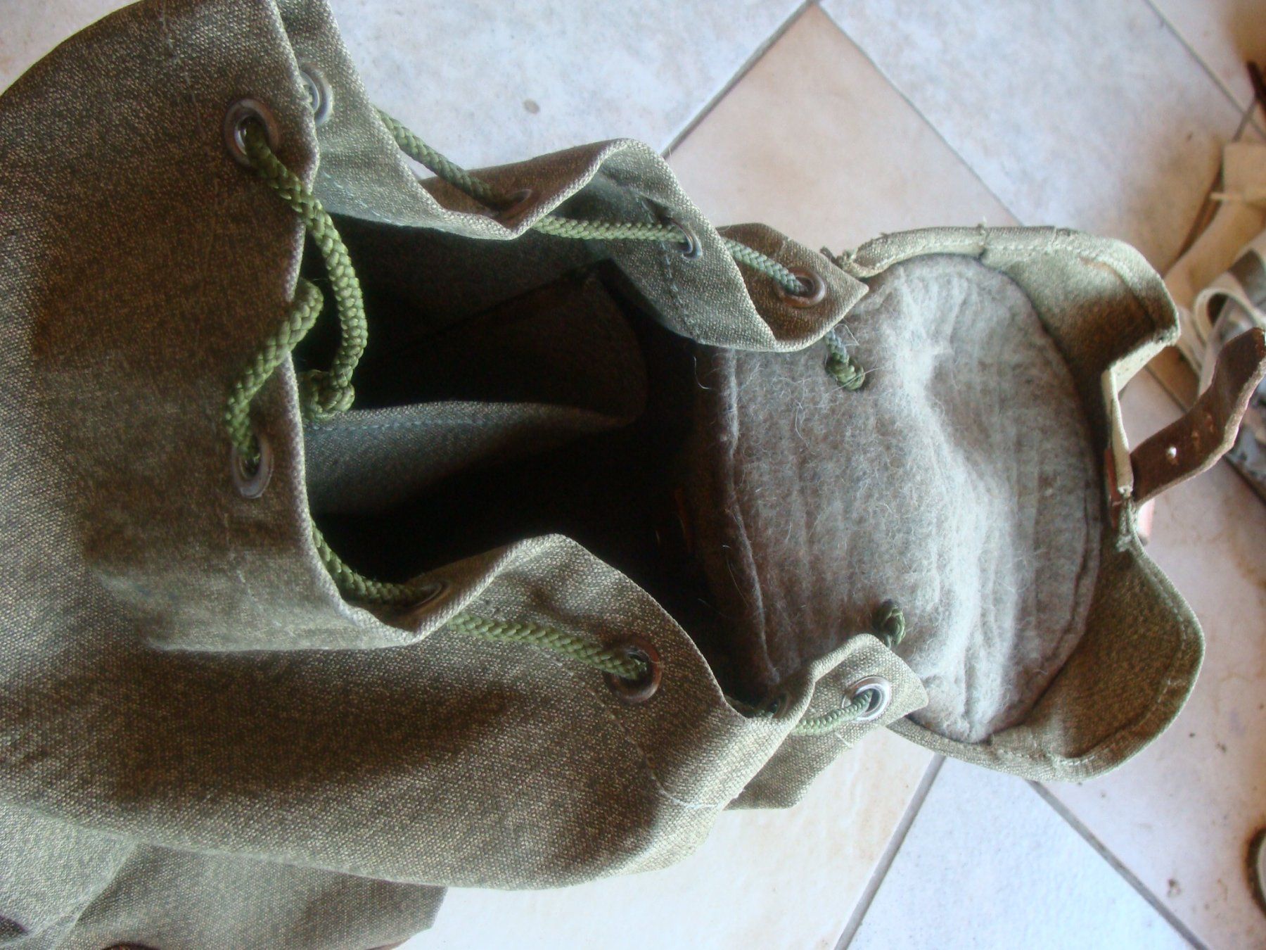 Schweizer Armee Uniformen: Sac spécial militaire suisse. – Gebraucht aus Cuarny von hen_g7hn 3