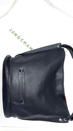 Longchamp sac en cuir noir, parfait pour l'automne!