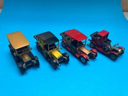 4 Modellautos Oldtimer,Sammlerstücke,Metall, sehr schön