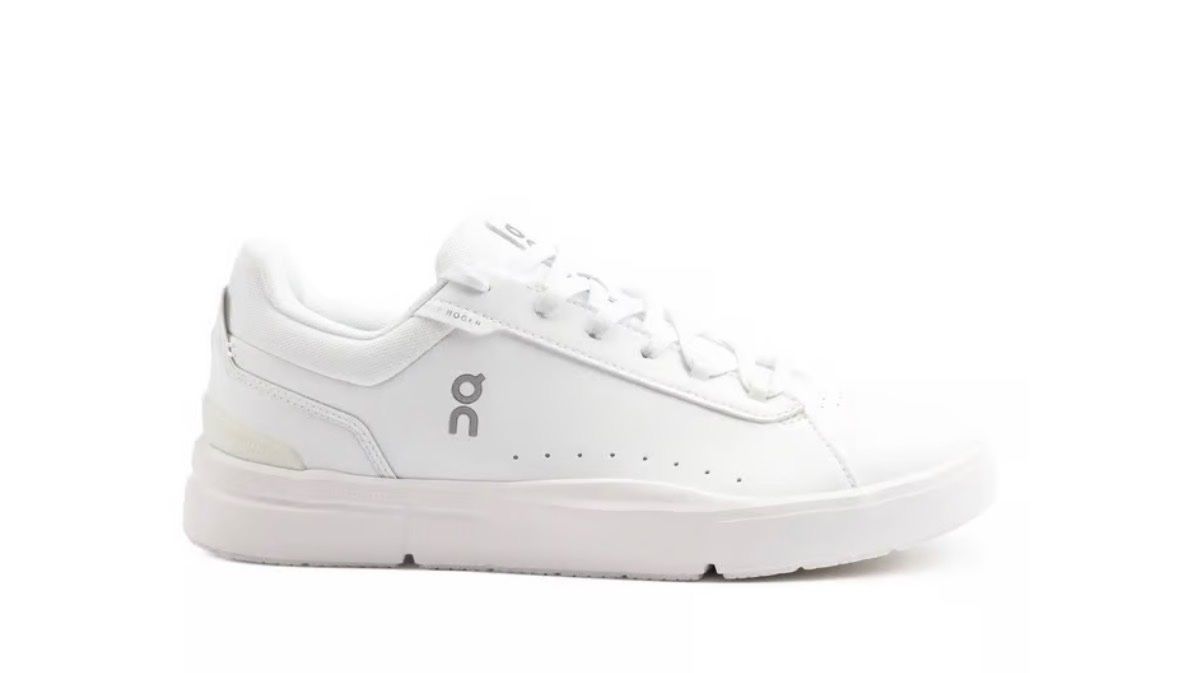 On Scarpe da uomo: ON Sneaker Roger Advantage Weiss Grösse 44 – Usato da Bottmingen venduto da max_fcn6