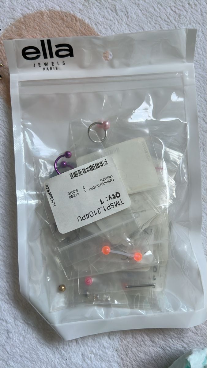 Gioielli per piercing: Lot de piercings neufs – Nuovo e nell'imballaggio originale da Ropraz venduto da Angy.ruiz