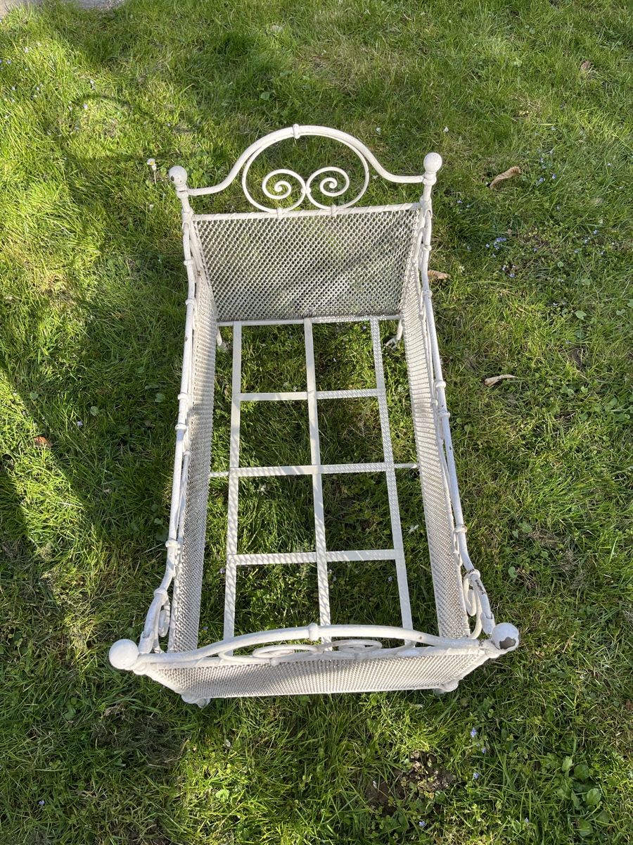 Giocattoli: Puppenbett Antik – Usato da Binningen venduto da Goldsmith8 3