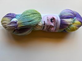 1Knäuel Handgefärbtes Lace Garn Pascuali