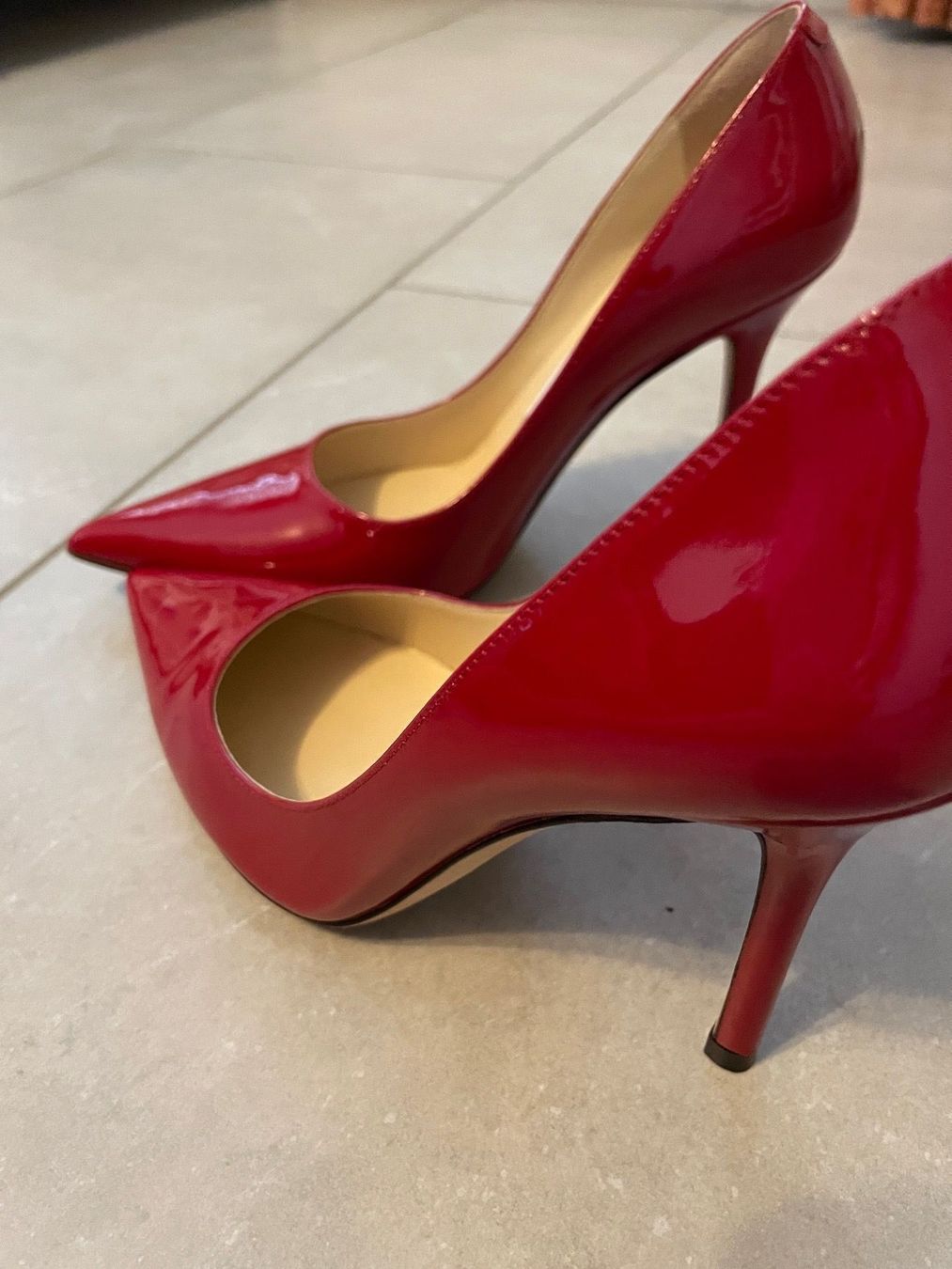 Jimmy Choo Damenschuhe: Jimmy Choo leather Romy in red GR 34.5 – Gebraucht aus Wilen b. Wollerau von LastChance22 1