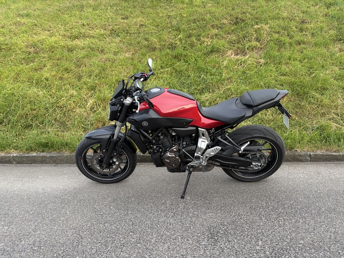 Yamaha Route: Yamaha MT07 – D'occasion à Buochs par end_wns2
