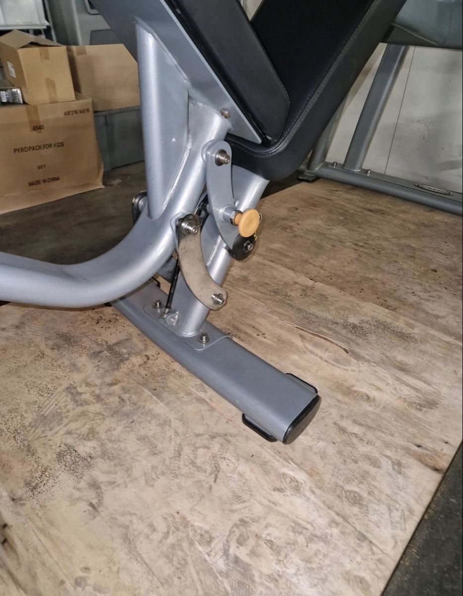 Hometrainer: incline bench press – Usato da Krauchthal venduto da jariskellner 4