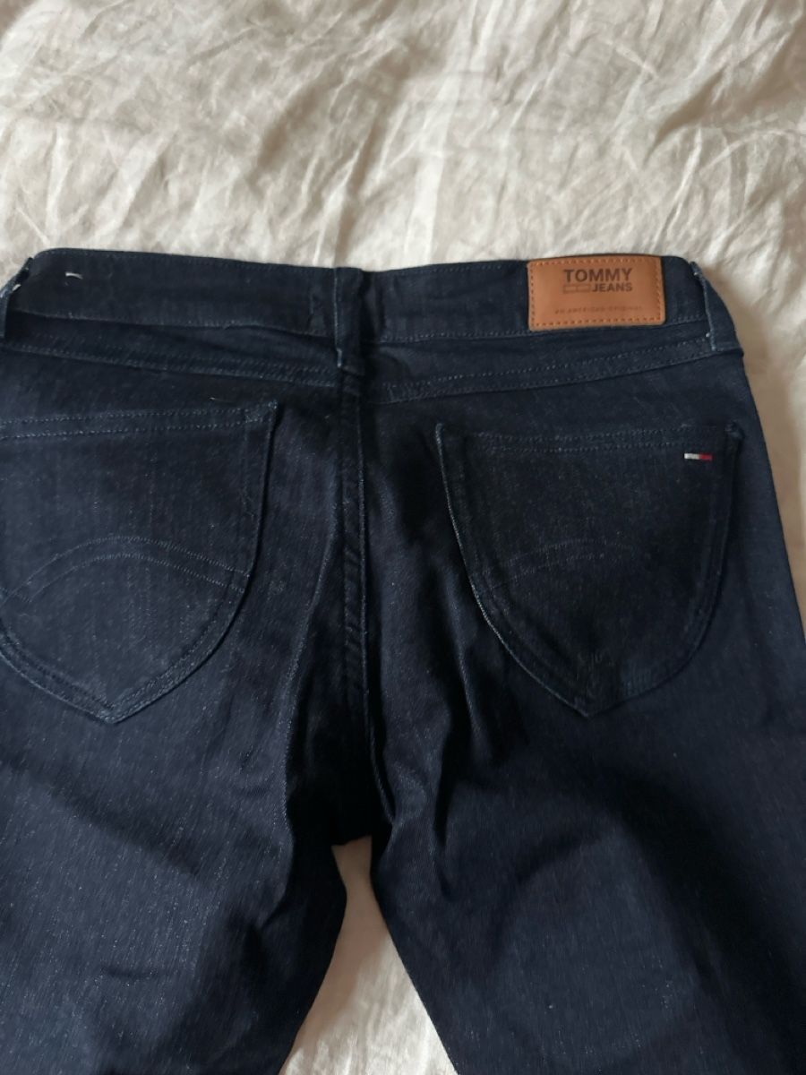 Tommy Hilfiger Jeans: Jeans Hilfiger 28/30 – Nuovo e nell'imballaggio originale da Muraz (Collombey) venduto da jaoo21 2