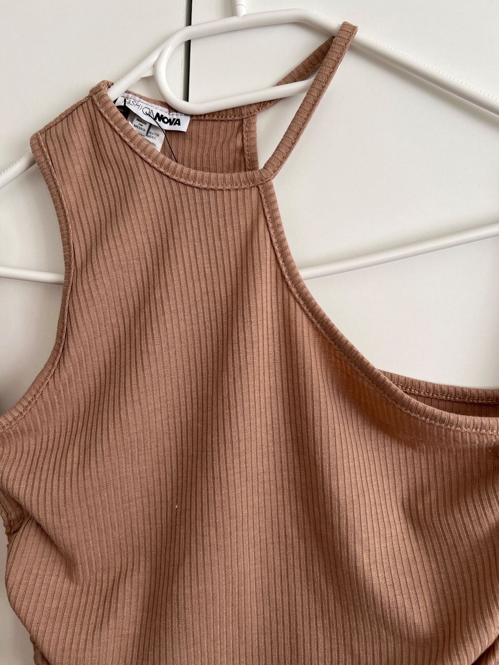 Top: Pull neuf à épaules dénudées taille S – Nuovo e nell'imballaggio originale da Renens VD venduto da sar_bwz5 1