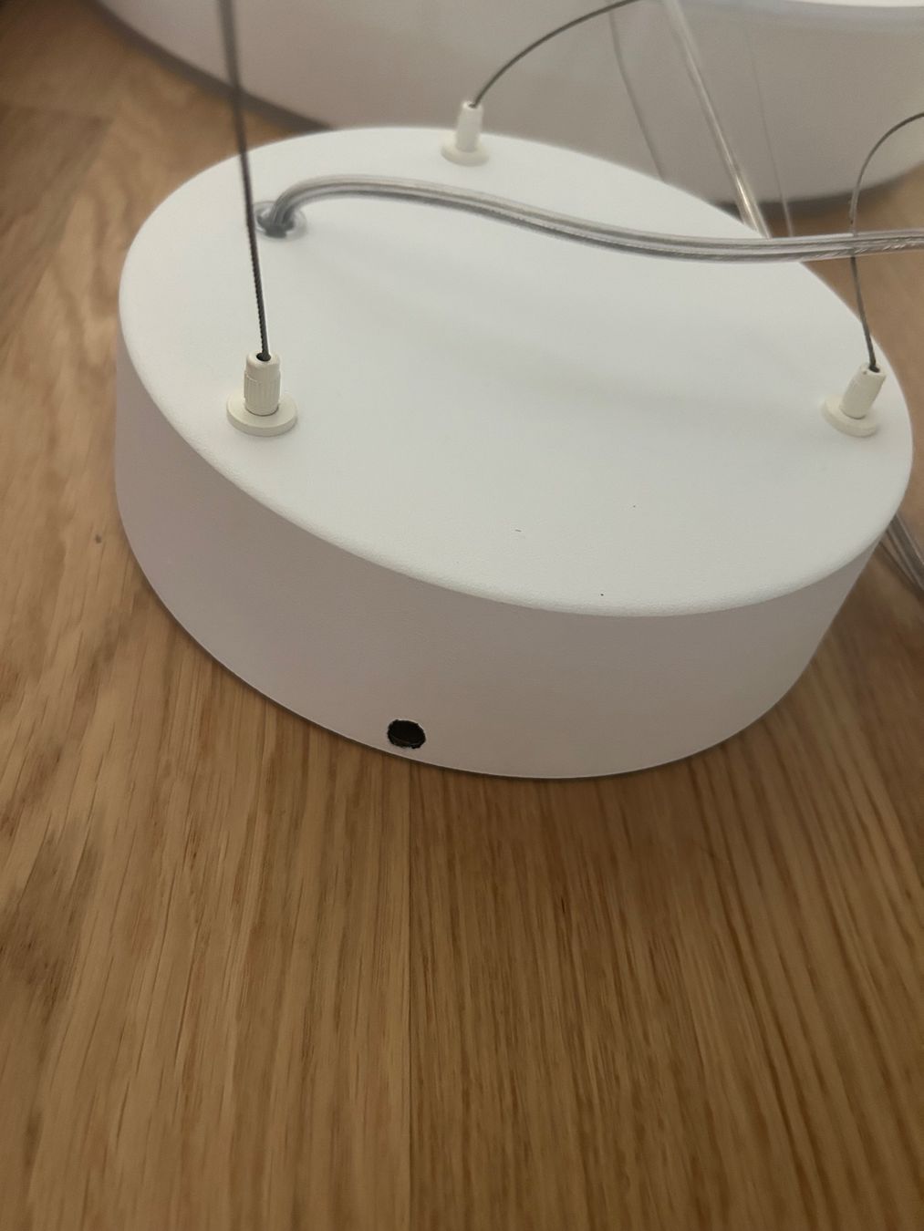 Philips Lampadari & plafoniere: Philips Hue Enrave Hängeleuchte weiss – Usato da Russikon venduto da glrvlr 5