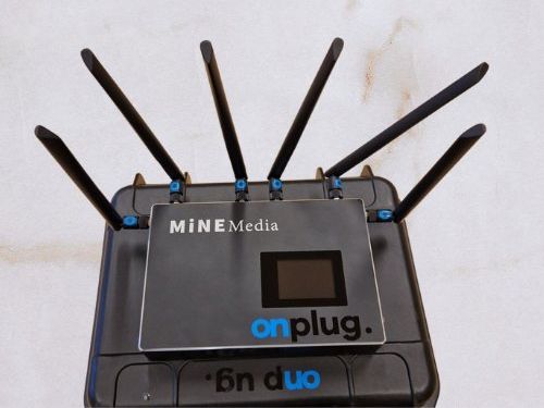 Modems & Routeurs: MineMedia M4Mini bonding cellular router – D'occasion à Jegenstorf par malartv